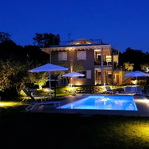 Nina - & Relax , Caprino Veronese Italien