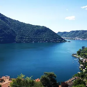 Panorama Olivia , Cernobbio Italien